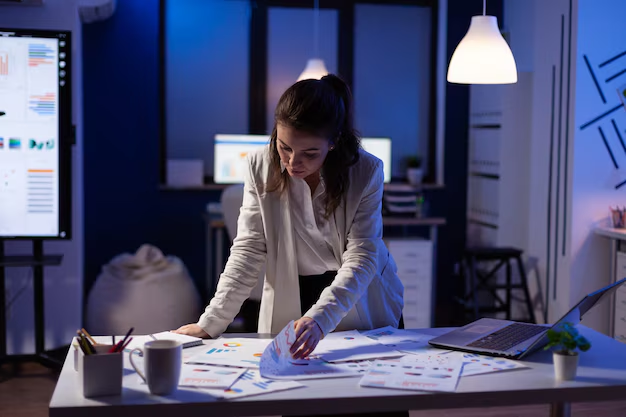 5 Dicas para Economizar Dinheiro no Mês e Alcançar Seus Objetivos | Reprodução: Freepik